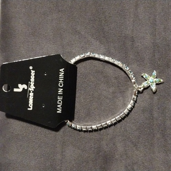 🦋 Genuine Crystals Blue And Green Crystal Starfish Bracelet - Picture 3 of 4